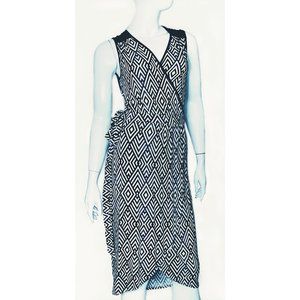 Tart Dress NWT Size Medium Navy Blue White Pattern